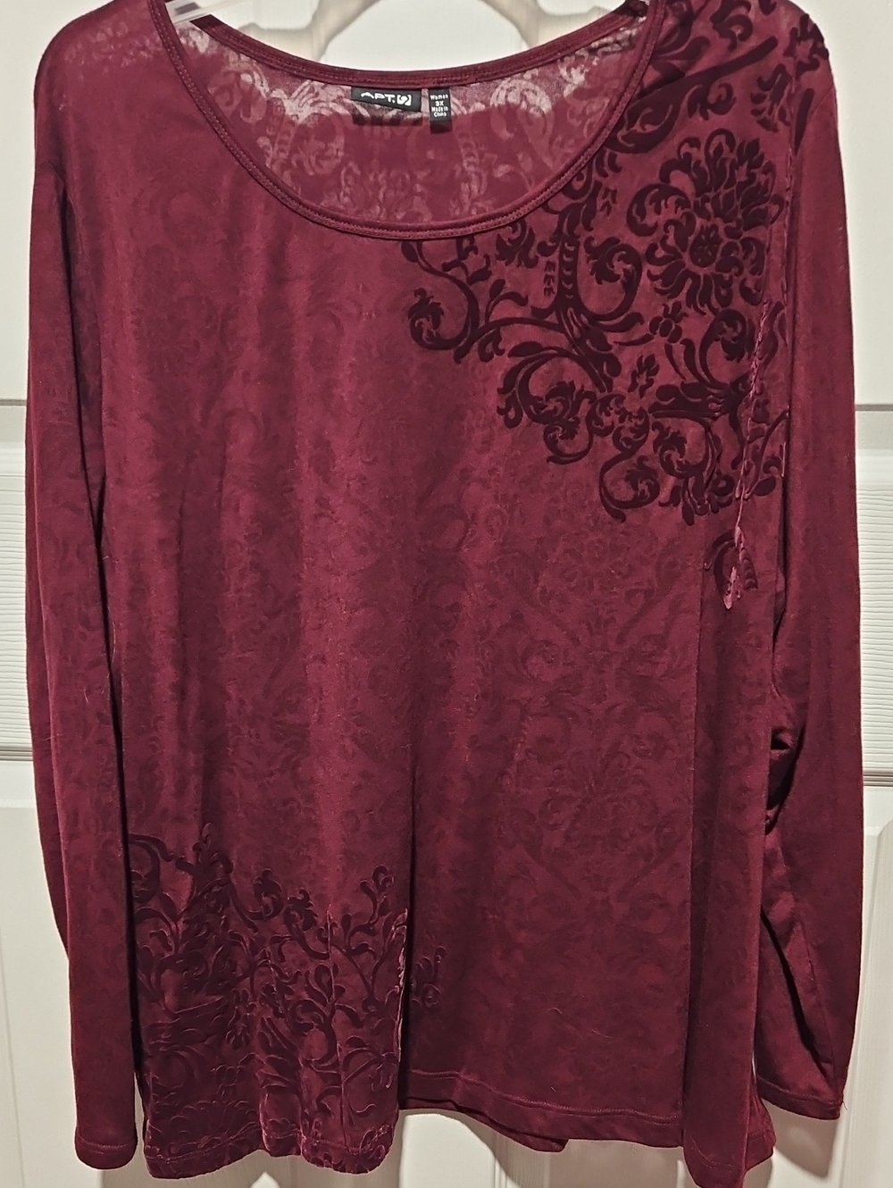 Apt. 9 Burgundy Long-Sleeve Scoop Neck Top